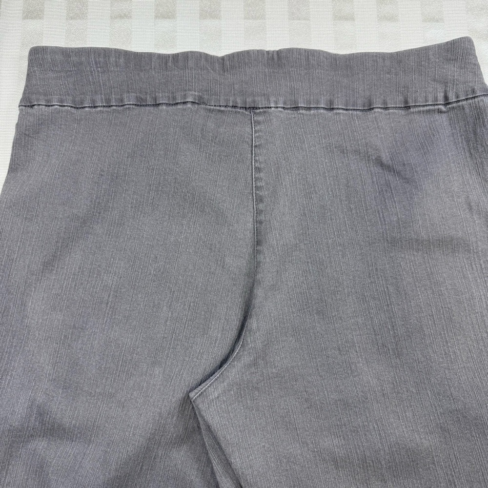 Alfred Dunner Woman 18W Pull-On Light Gray Textured Chino Pants - Picture 7 of 8